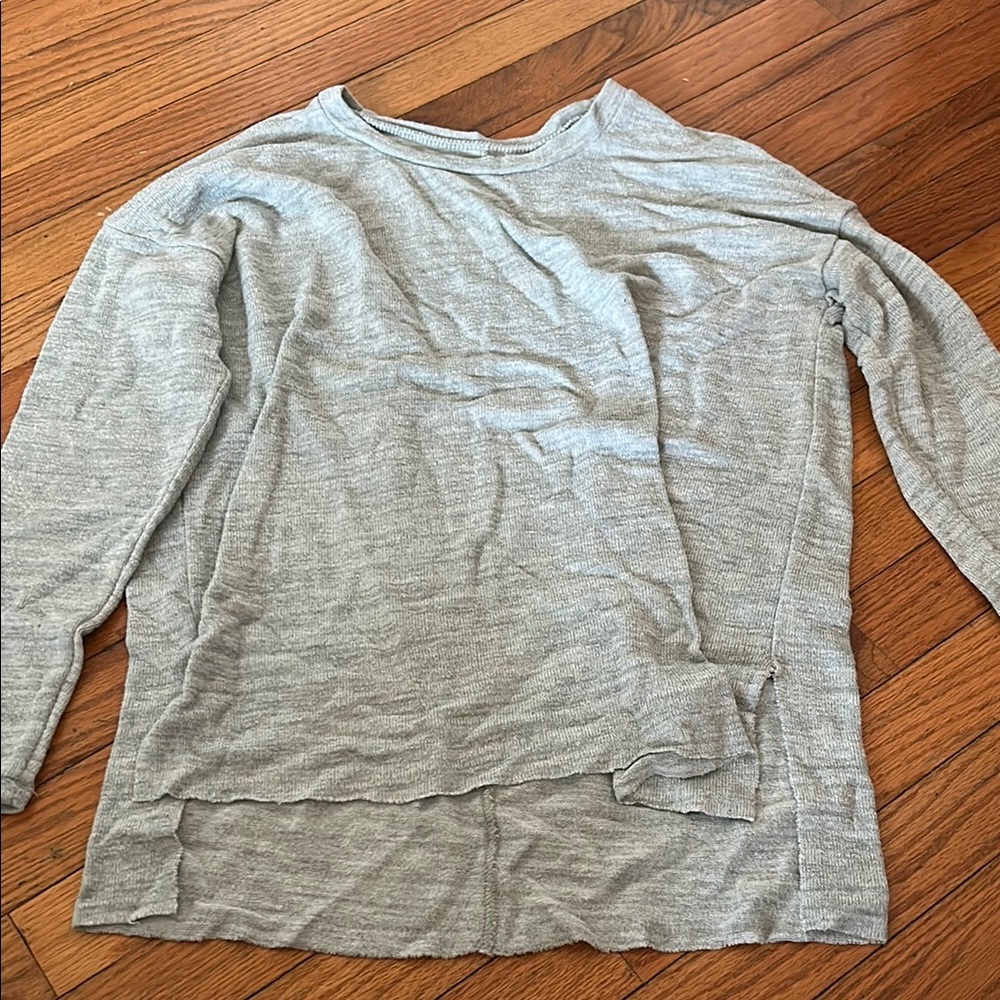 American Eagle Outfitters Gray Boxy Long Sleeve Sweatshirt